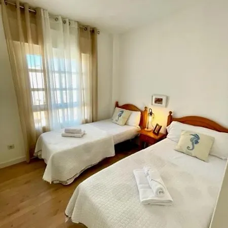 Gatu Premium Poniente, Junto La Playa De Valdelagrana 